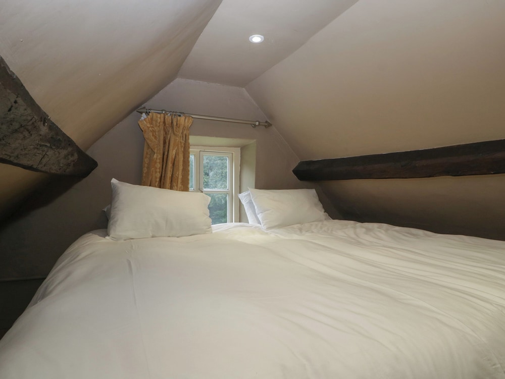 Danby Lodge
