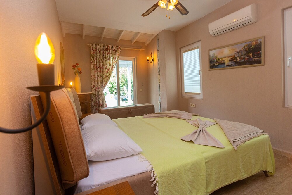 Villa Ercan view 5