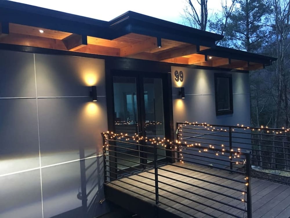 Sky-high Mountain Luxury w Jaw Dropping Views