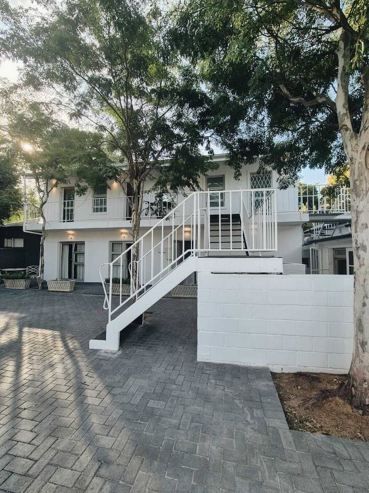 Skinkikofi Guest House