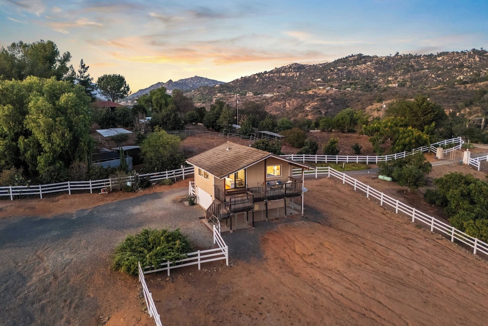 Scenic Deck w/ Sunset Views Near Temecula Wineries Estrada Ranch by Avantstay