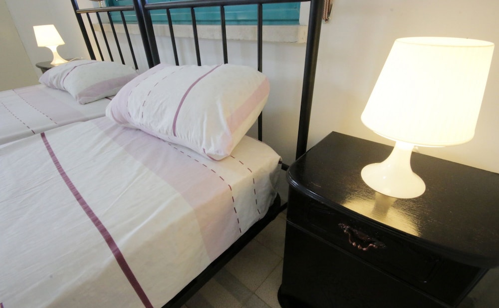 Auberg-Inn Guesthouse
