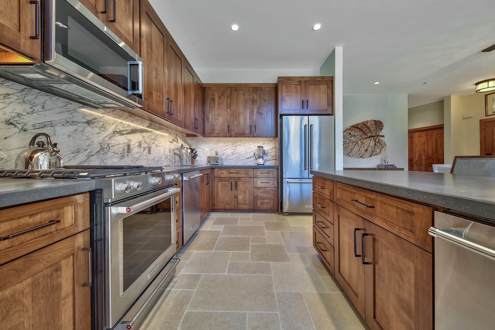 Lake Tahoe Vacations - Zalanta Resort at the Village - Property Image 48