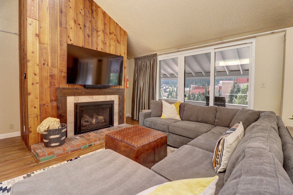 SkyRun Copper Mountain Resort Vacation Lodging