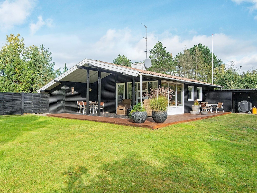 6 Person Holiday Home in Glesborg view 3