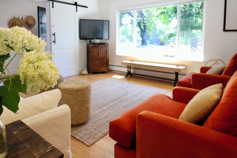 Wine Country Retreat in Russian River Valley!