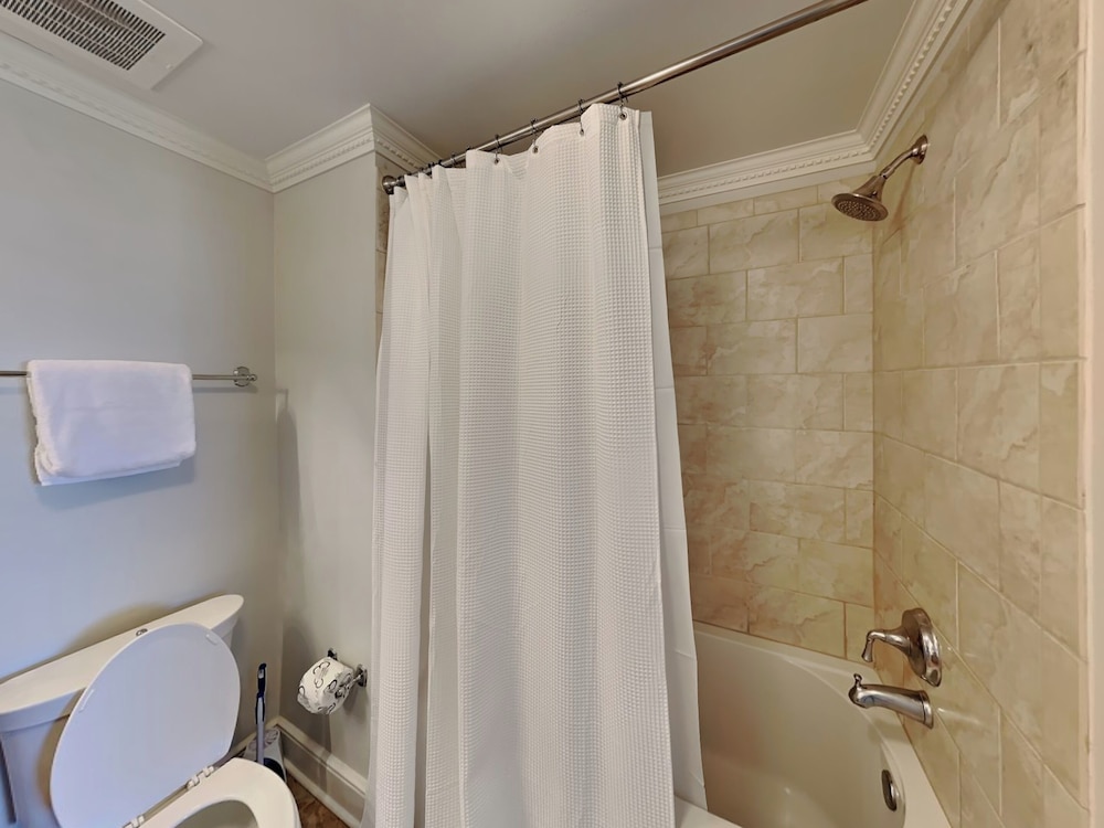 Azure #511 by Southern Vacation Rentals