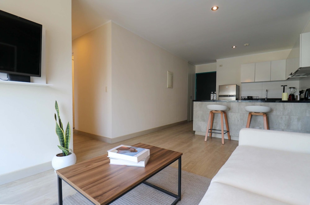 w Prestigious 2BR w Balcony in Barranco