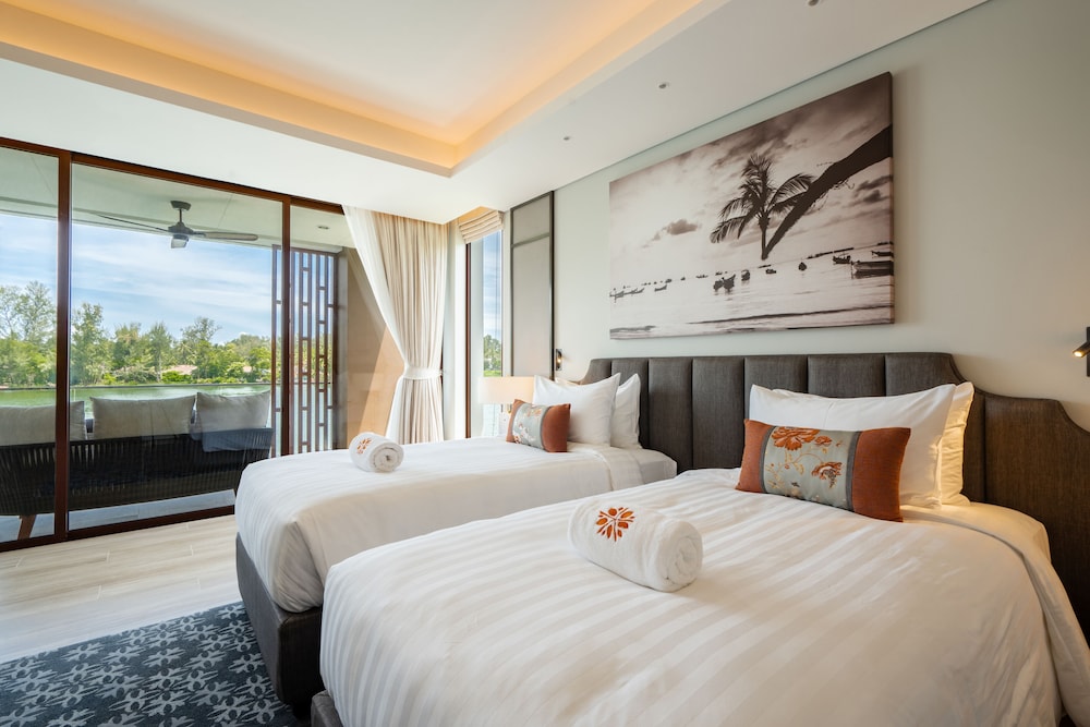 ANGSANA Oceanview in Laguna area