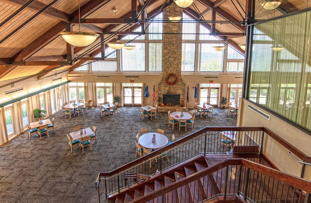 Dale Hollow Lake State Resort Park