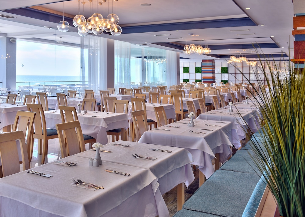 Grifid Encanto Beach Hotel - Wellness & SPA