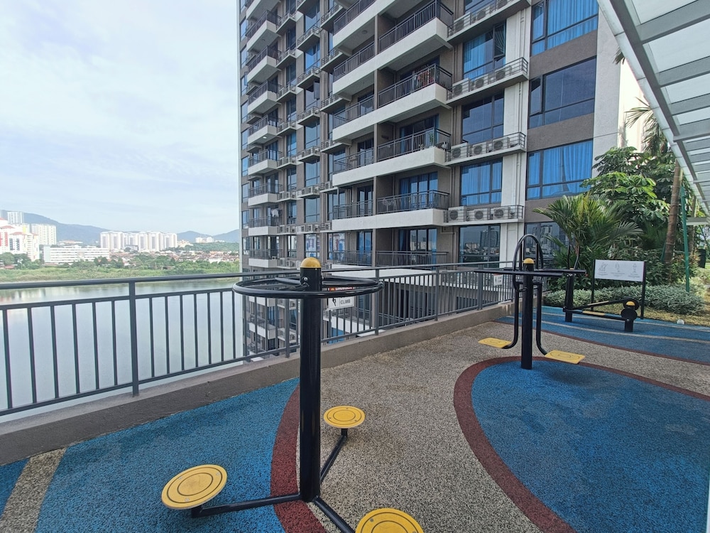 Aradia Residence Lake City KL North