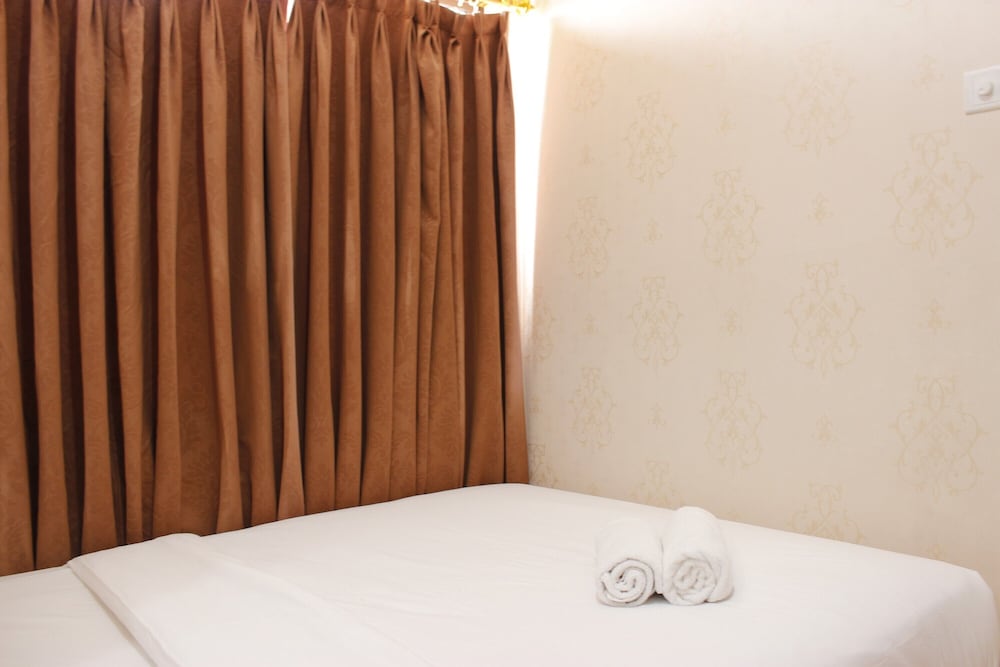 Cozy 2BR Tamansari Panoramic Apartment view 5