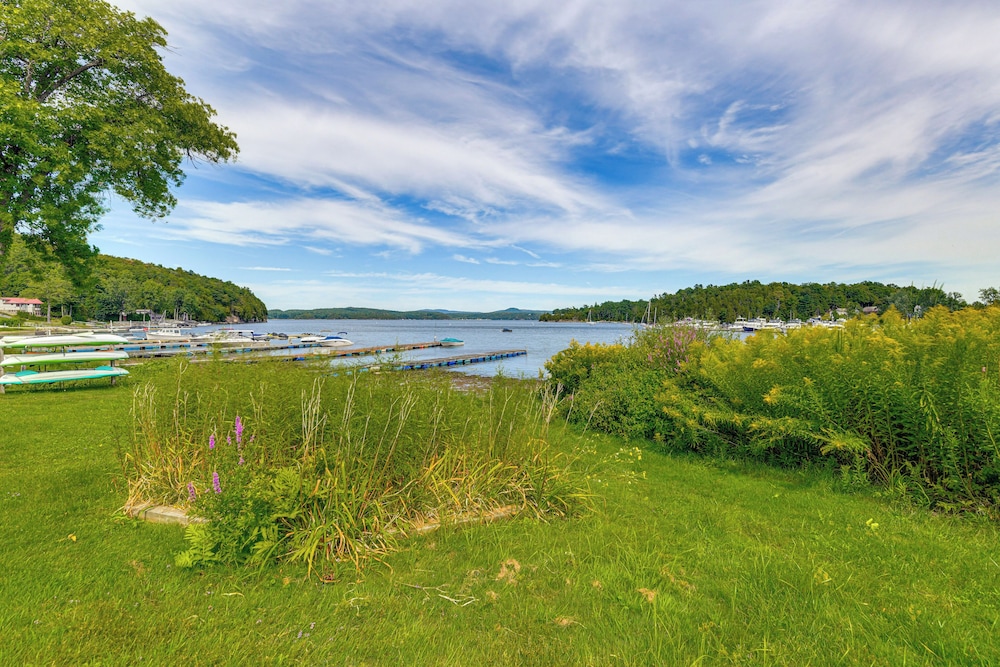 Waterfront Getaway: Lake Champlain Family Retreat!