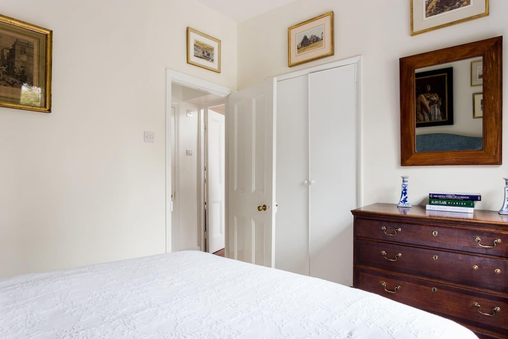 Artistic 1bed Flat