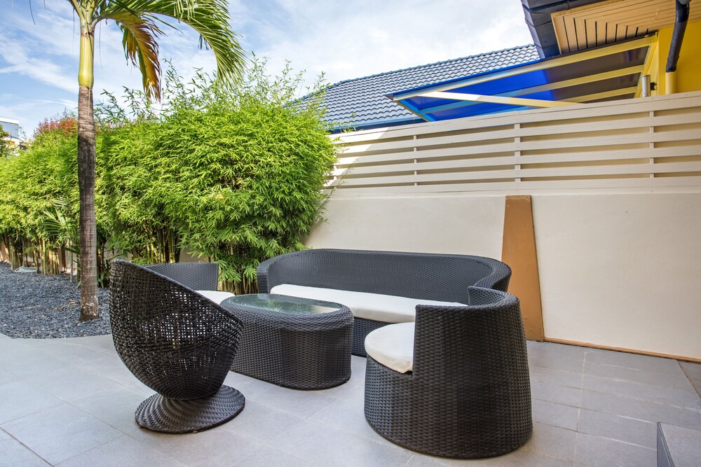 Lovely Pool Villa Platinum near Nai Harn view 5