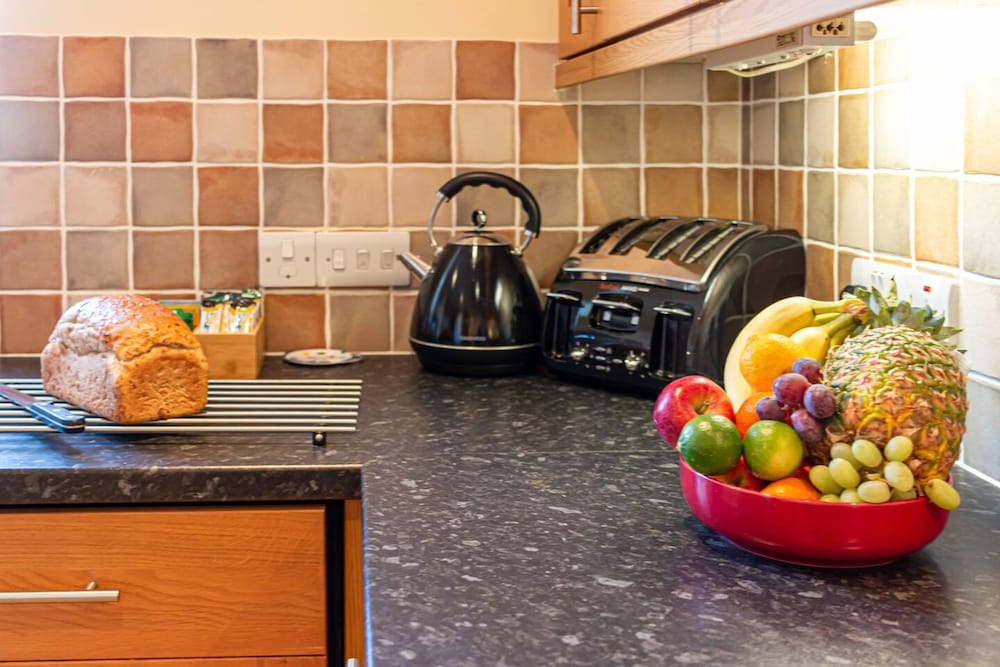 2 Bed Seapoint Birchington Escape By Adliv