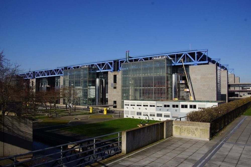 F2 Paris 19ème - La Villette & Stade