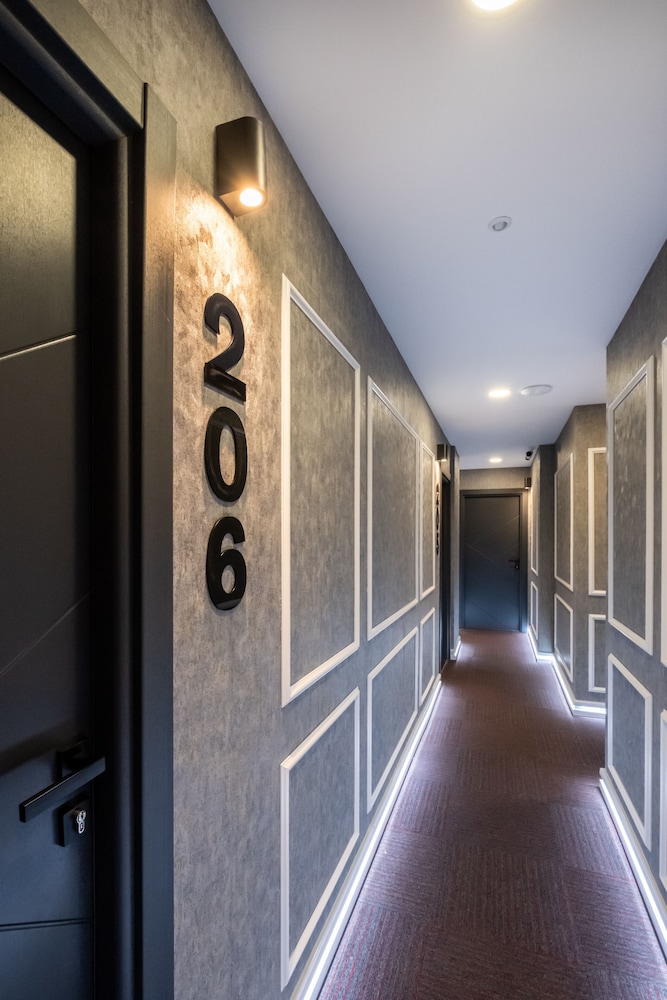 Kraliçe Oteli - Image 132