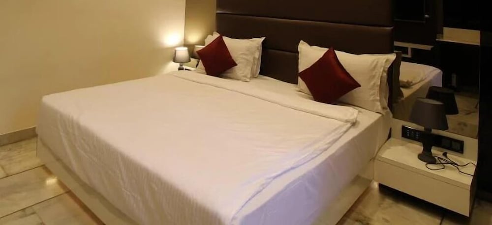HOTEL SHIVAM EXECUTIVE