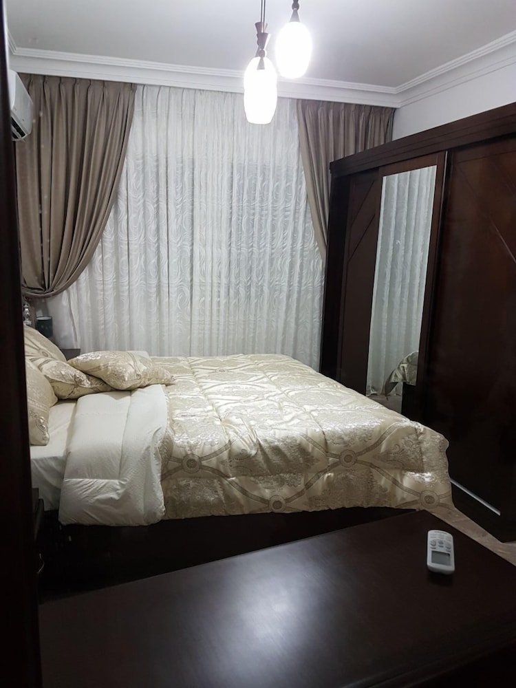 Luxury Furnished Apartment