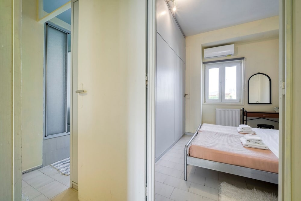 Acropolis Penthouse With 50mbps Wifi