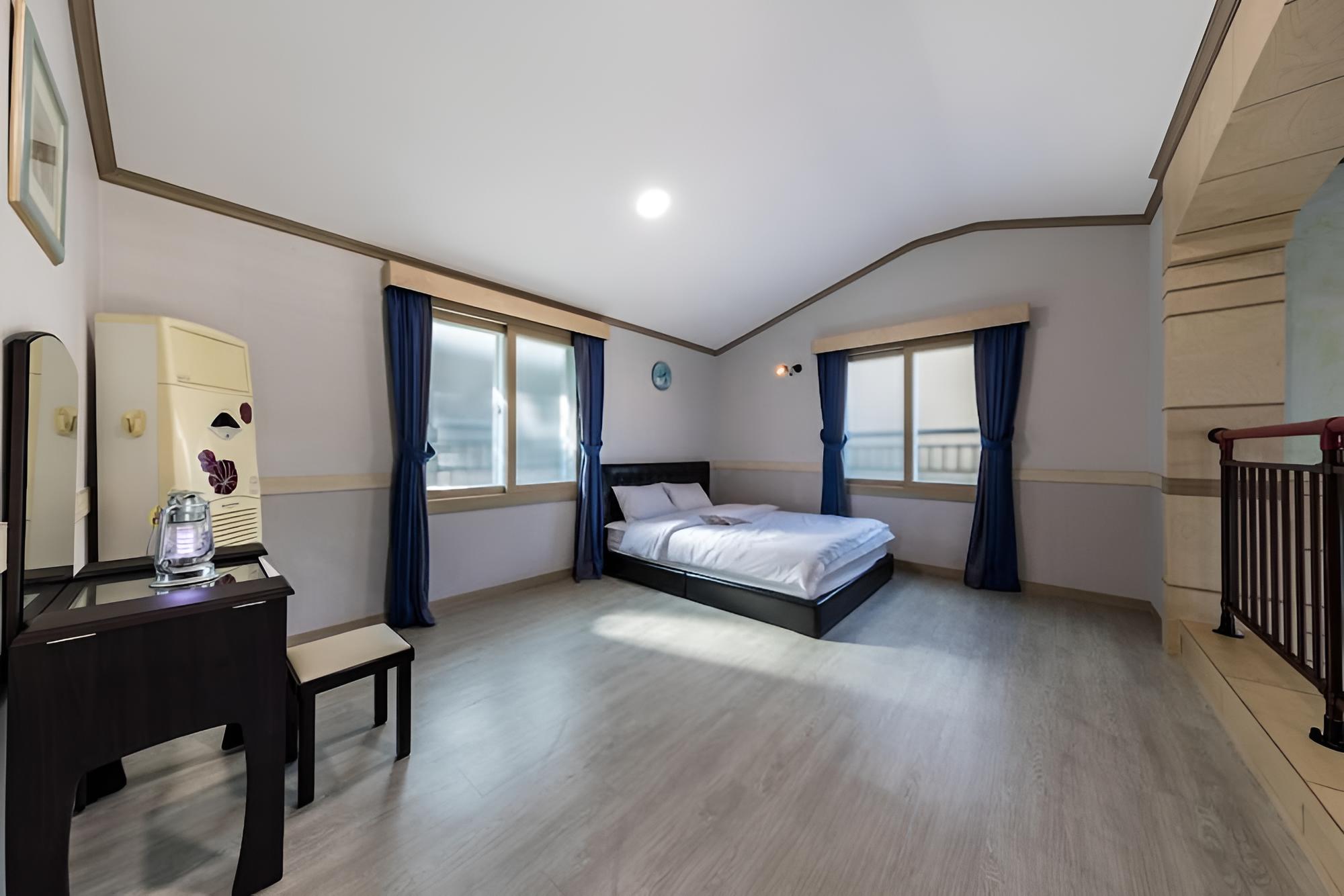 Yeosu Ailia Pension