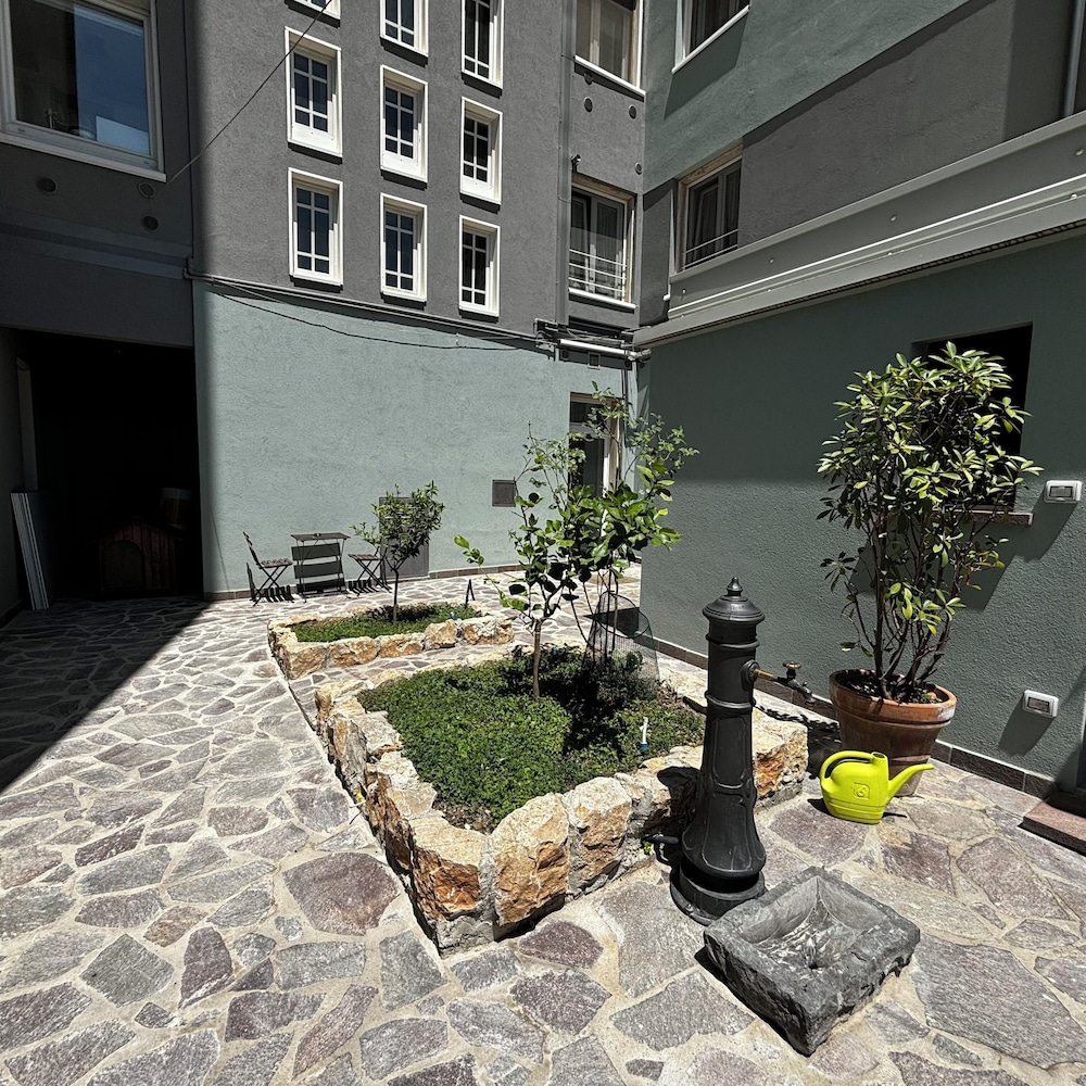 Room & Parking
