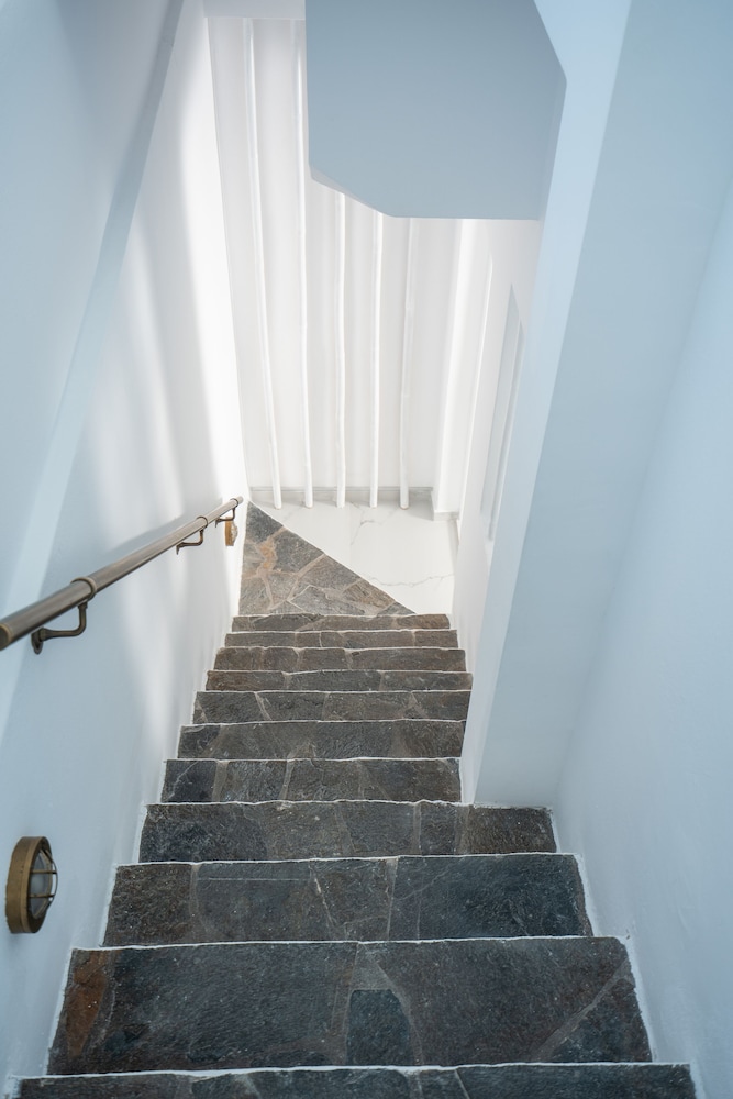 Oia Sunset Villas