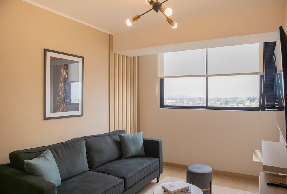 w Cozy Bright 2BR Stay in Barranco