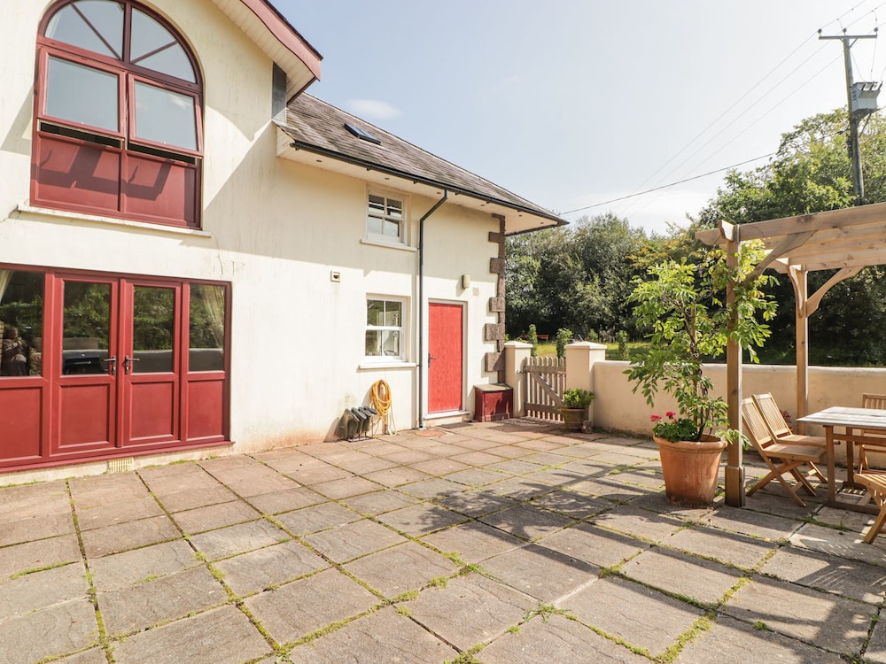 Meadow Cottage
