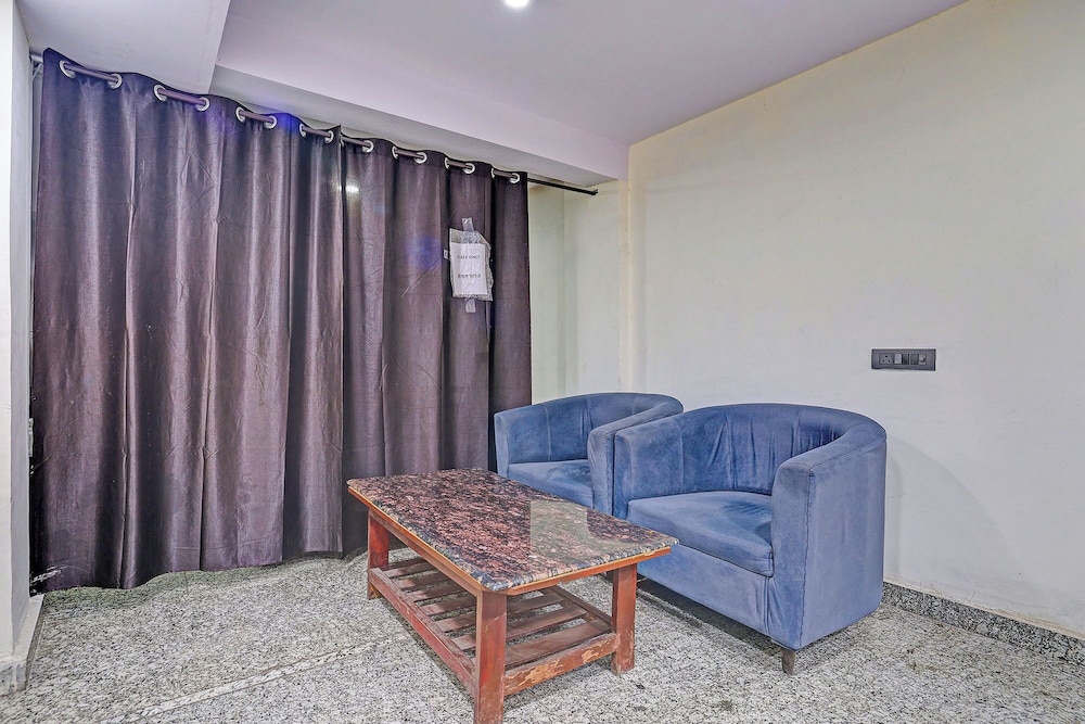 Fabhotel Havenora
