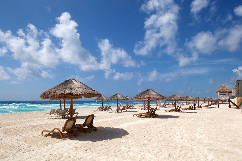 Emporio Cancun Optional All Inclusive
