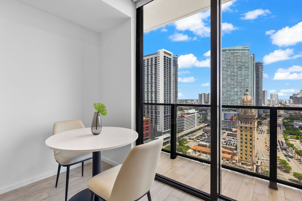 Stunning Bay View Studio