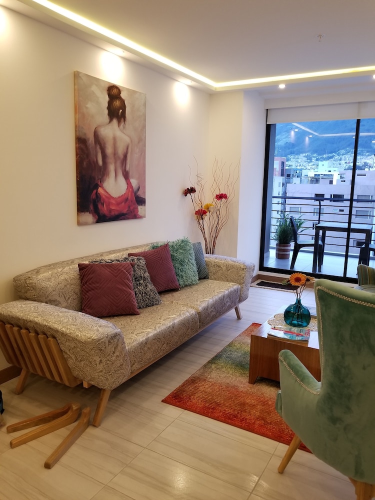 Luxury Residence Suites
