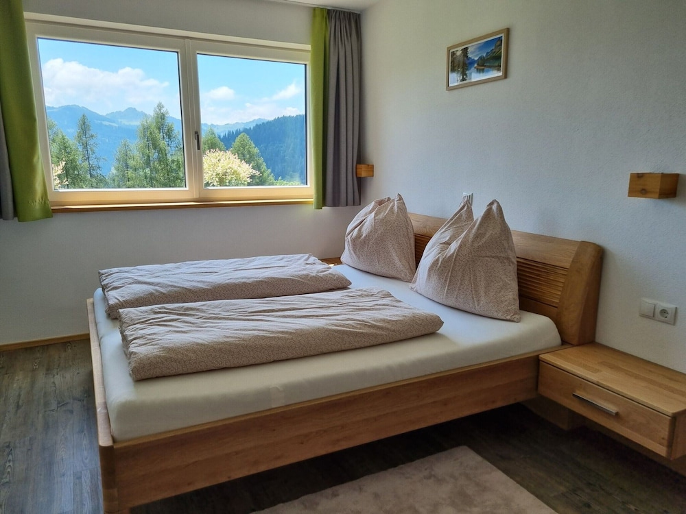 Flat in Wagrain Near Ski Slopes