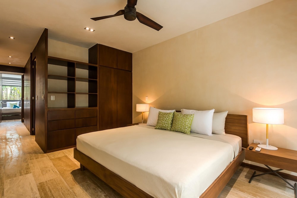 Modern 2BR Apartment With Private Pool Amazing Amenities Near The Beach view 4