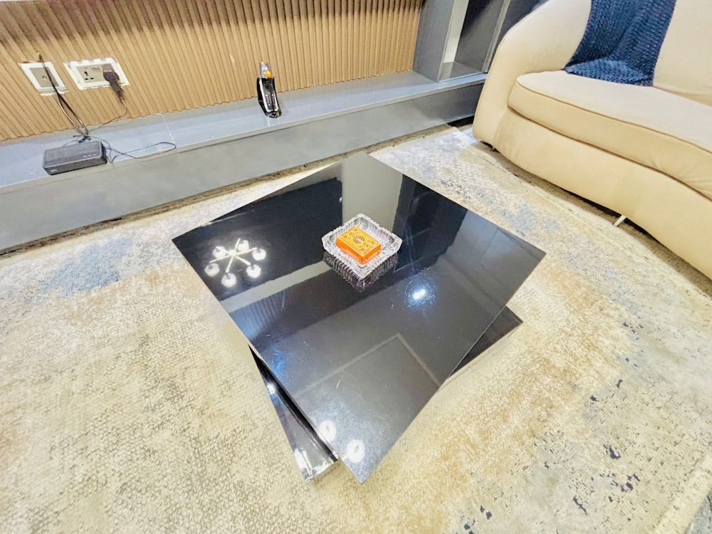Stylish 2-bedroom Apartment in Peaceful Abuja Neighborhood