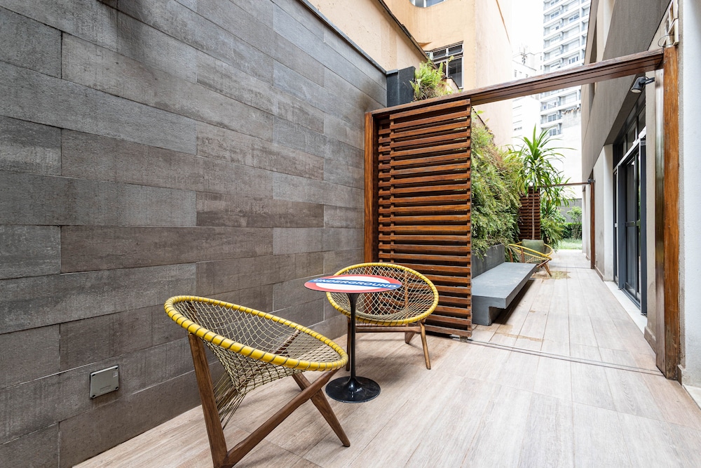 Setin Downtown Genebra by Viva - Apartamentos completos na Bela Vista com piscina