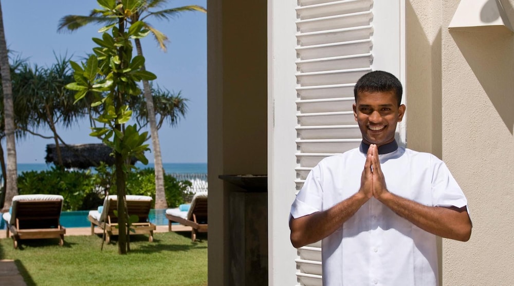 Sri Villas