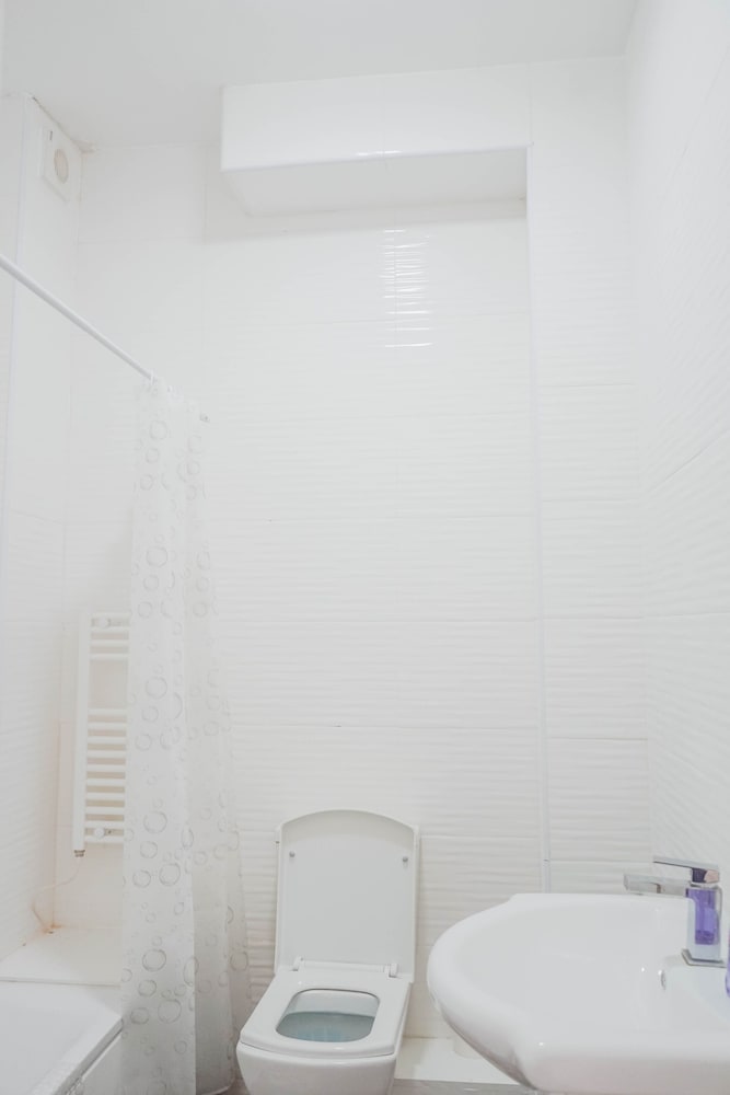 Dover Vacations - 1 Bed Flat in Pedestrianized High Street - Property Image 6