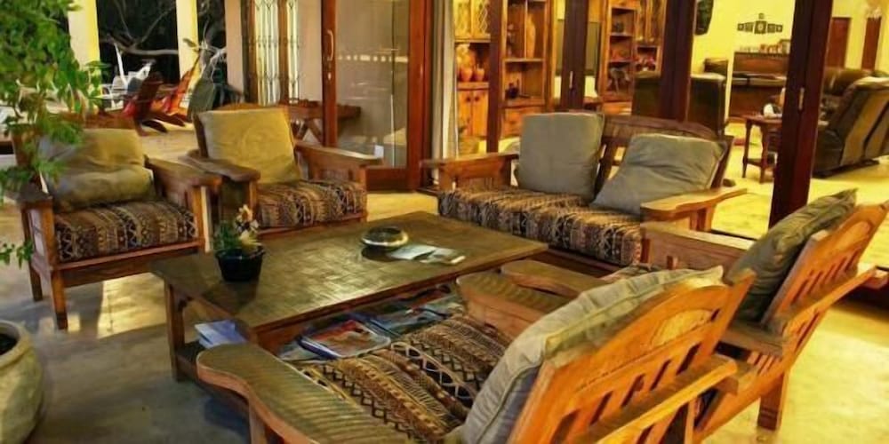 Lion Tree Top Lodge
