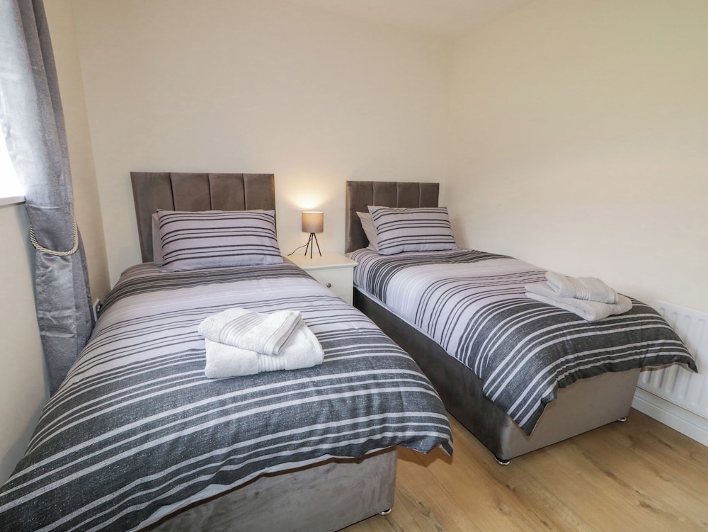 Maghera Caves Cottage