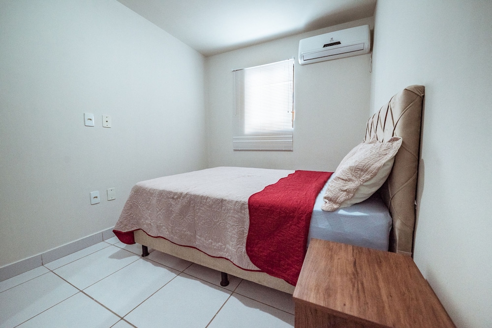 Apartamento com Garagem a 200m da Praia do Bessa
