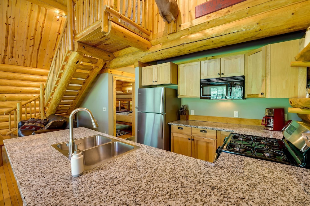 Secluded Log Cabin in NW Michigan: Hot Tub Deck - Property Image 23