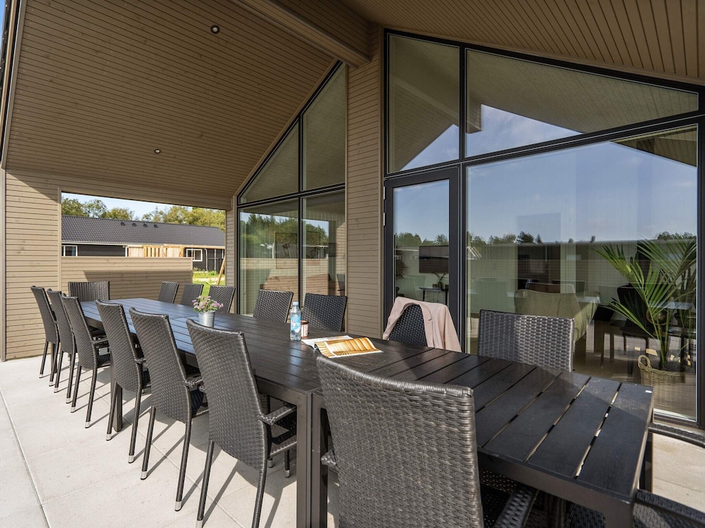 5 Star Holiday Home in Norre Nebel