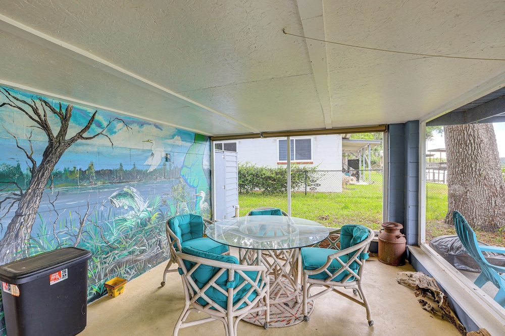 Dock + Screened Porch: Suwannee River Retreat!