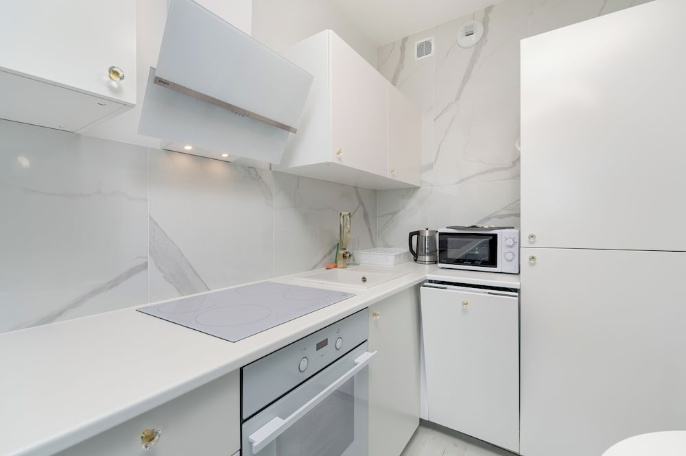 Elegant Apartment Rzeszów by Renters