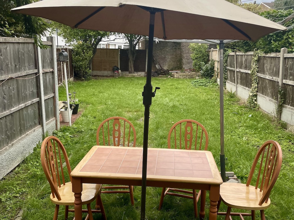 outdoor bbq area