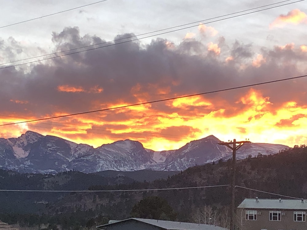 Colorado Cottages